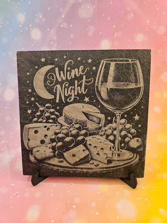 Lasergravierte Schieferplatte „Wine Night“ – Käse & Trauben