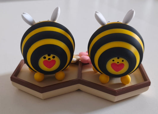 Hummel Horstie Salz- & Pfefferstreuer – Das süßeste Duo auf deinem Tisch